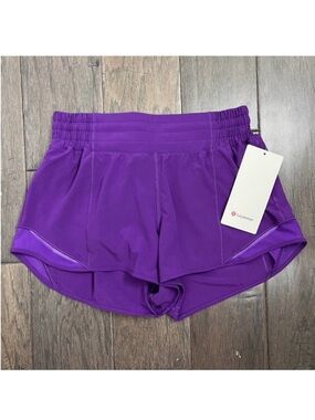Lululemon Hotty Hot High-Rise Lined Short 2.5"
College Purple